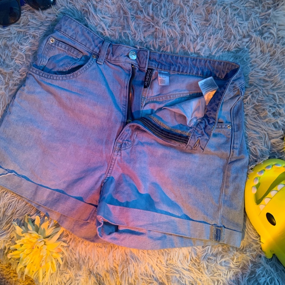 OFF THE HANGER || H&M DIVIDED SUMMER ROLLED DENIM SHORTS